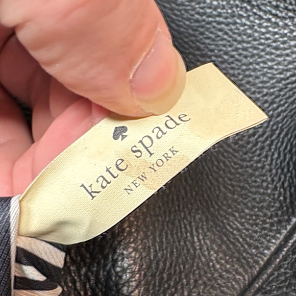 Kate Spade Pebbled Leather Flap Bag • Black Crossbody Shoulder - Picture 11 of 13